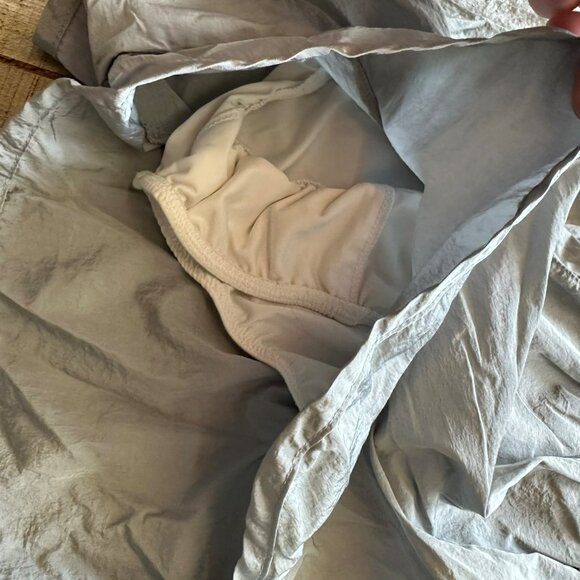 Free People Movement Womens High-Waist Crinkle Gray Shorts Size Large - Picture 8 of 10